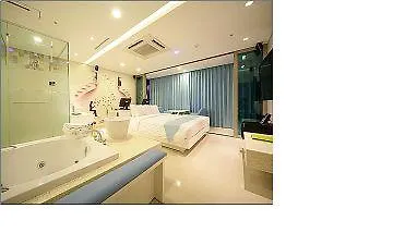 R Hotel Seoul
