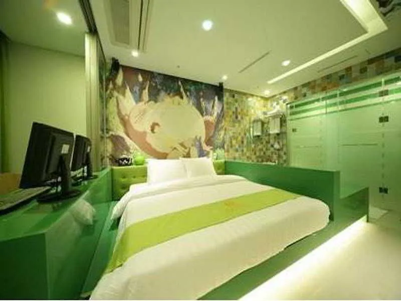 R Hotel Сеул Южная Корея